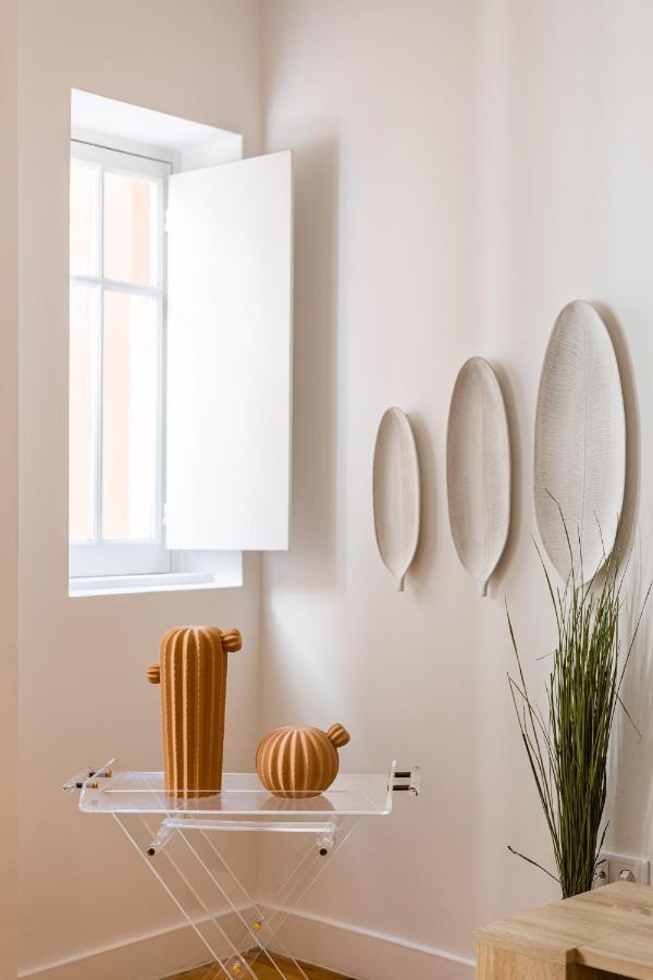 Alfama Chic Penabuquel3 Apartment ลิสบอน ภายนอก รูปภาพ
