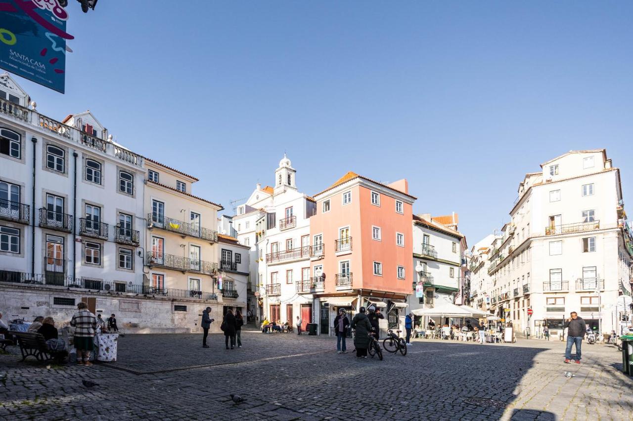 Alfama Chic Penabuquel3 Apartment ลิสบอน ภายนอก รูปภาพ